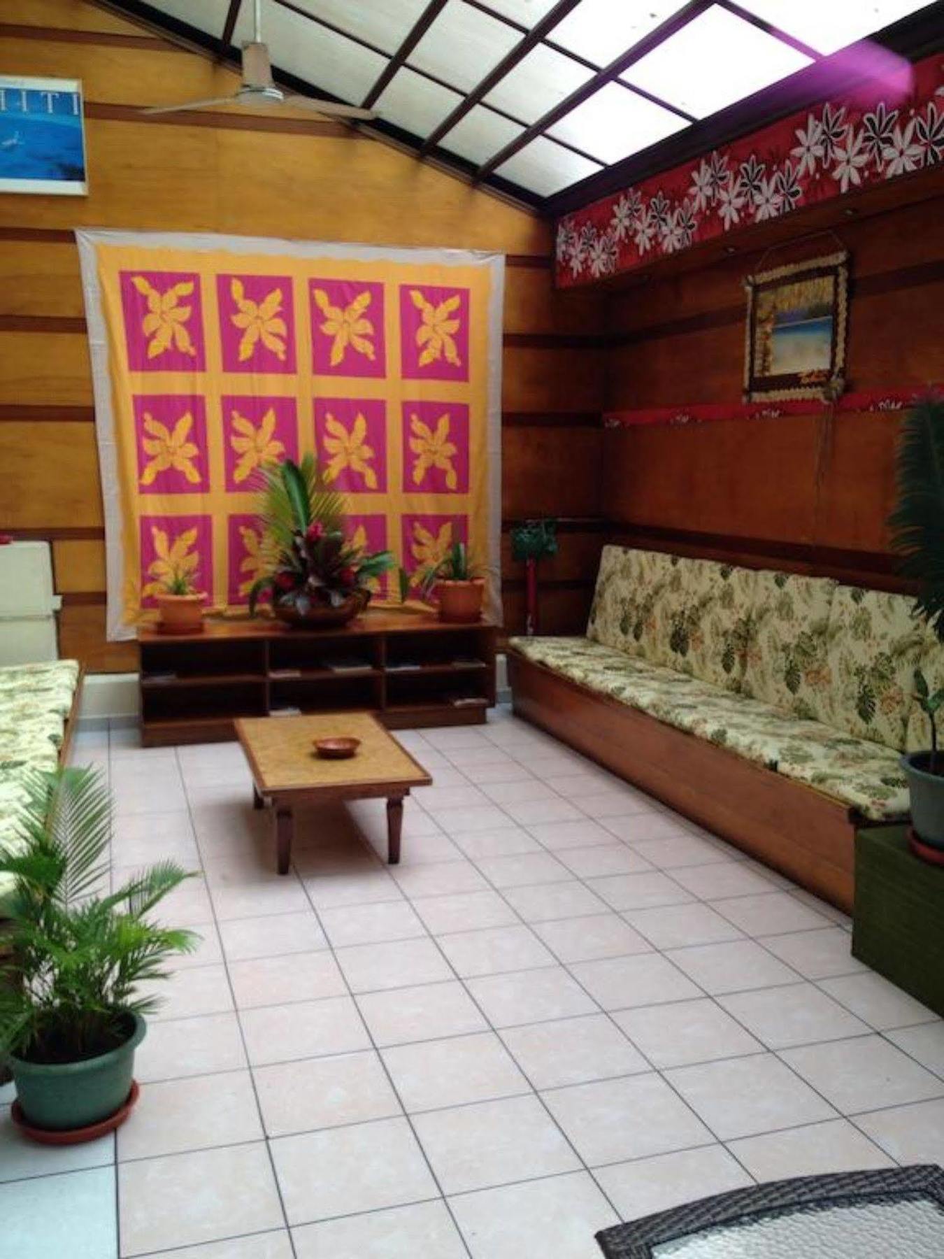 Hotel Tiare Tahiti Папеете Екстериор снимка